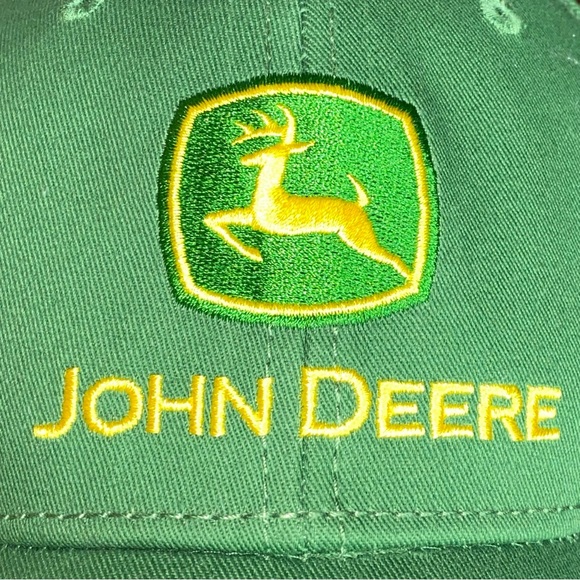 GUC Child’s OS, John Deere Green Logo Adjustable Baseball Cap with writing - Picture 5 of 15